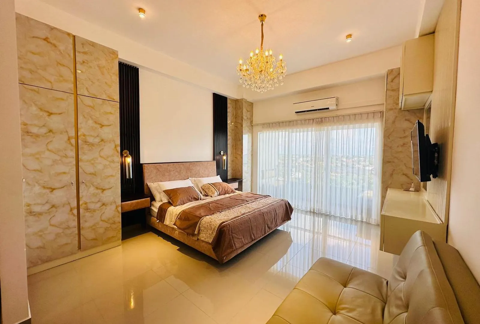 Grand Sri Lounge - Ocean Breeze Hotel Residents 尼甘布