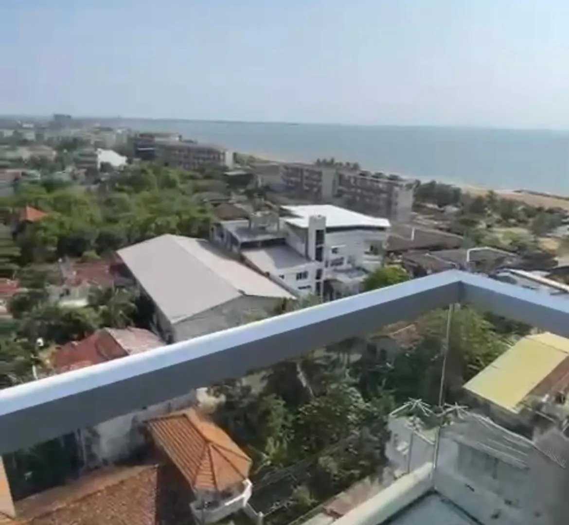 Grand Sri Lounge - Ocean Breeze Hotel Residents 尼甘布